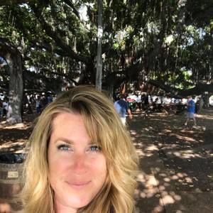 Meet your Posher, Lalani